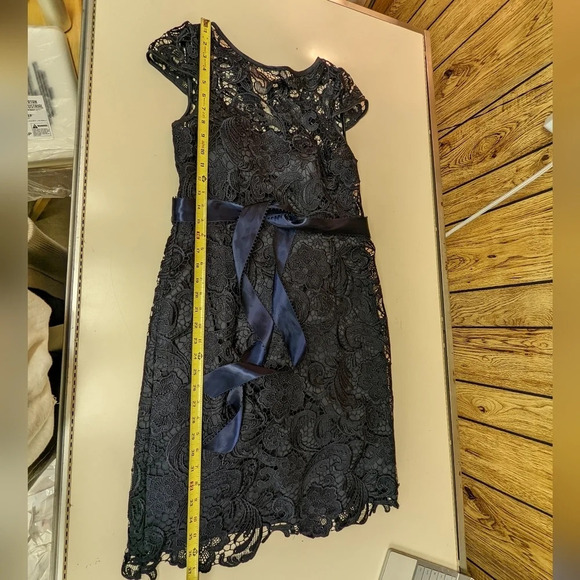 ADRIANNA PAPELL Illusion Cap Sleeve Floral Lace Satan Belt Tie Waist Dress sz.6 - Picture 14 of 15
